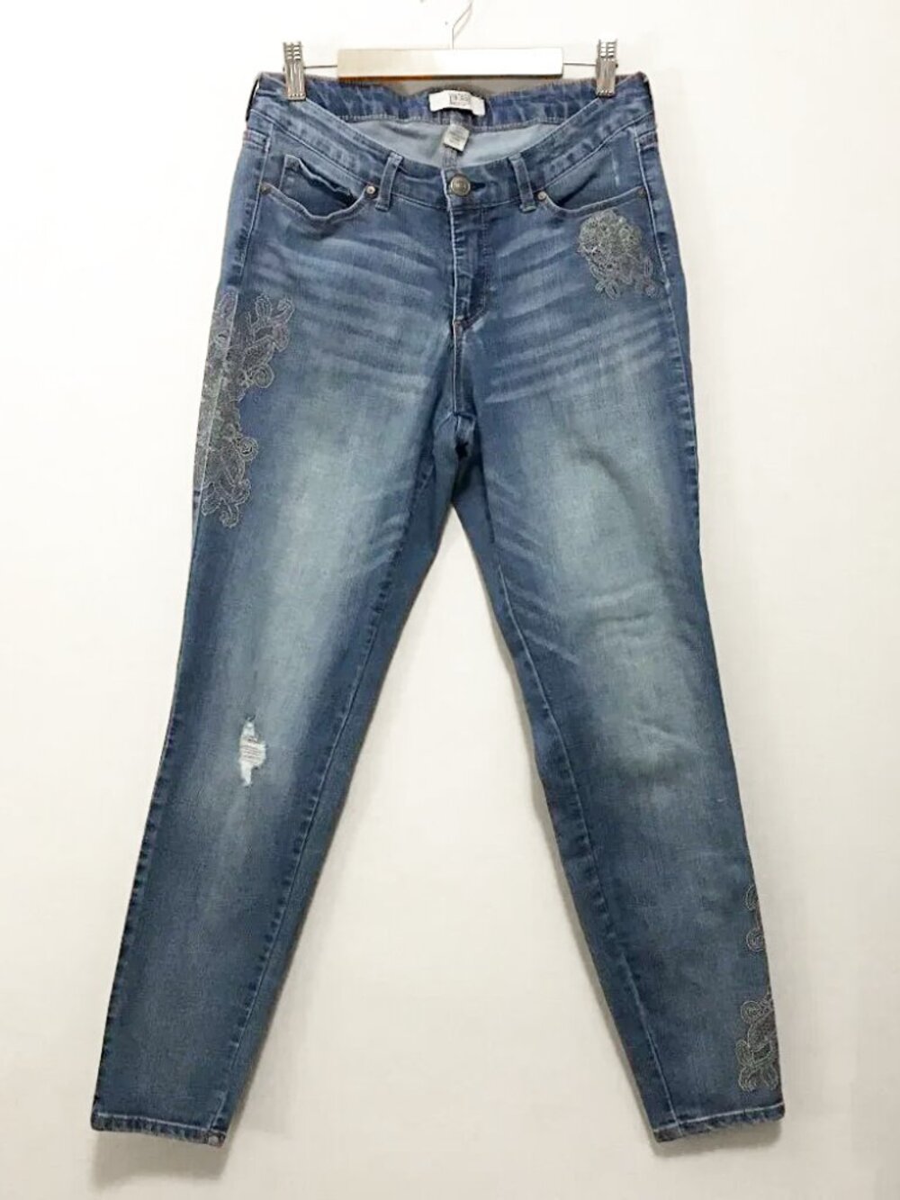VTG Nine West Vintage America Missy Regular Fit Embroidered Jeans Size 28/6